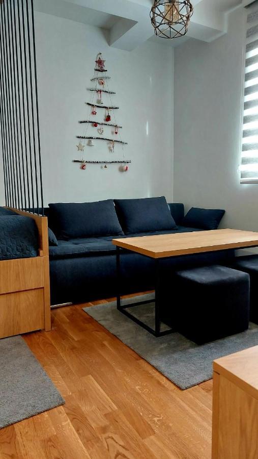 Apartman Kutak 亚霍里纳 外观 照片