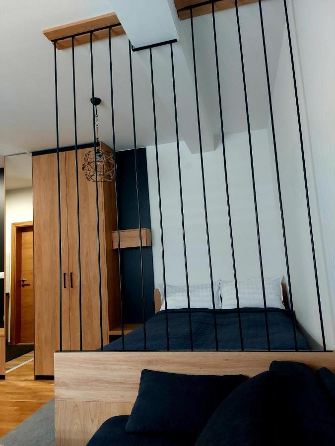 Apartman Kutak 亚霍里纳 外观 照片